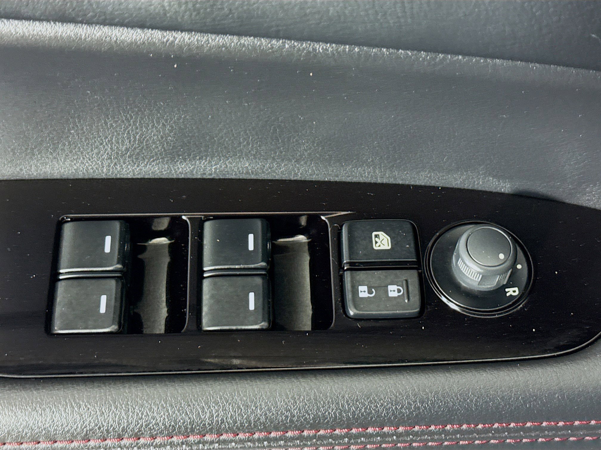 Used 2021 MAZDA CX-5 Carbon Edition image 24