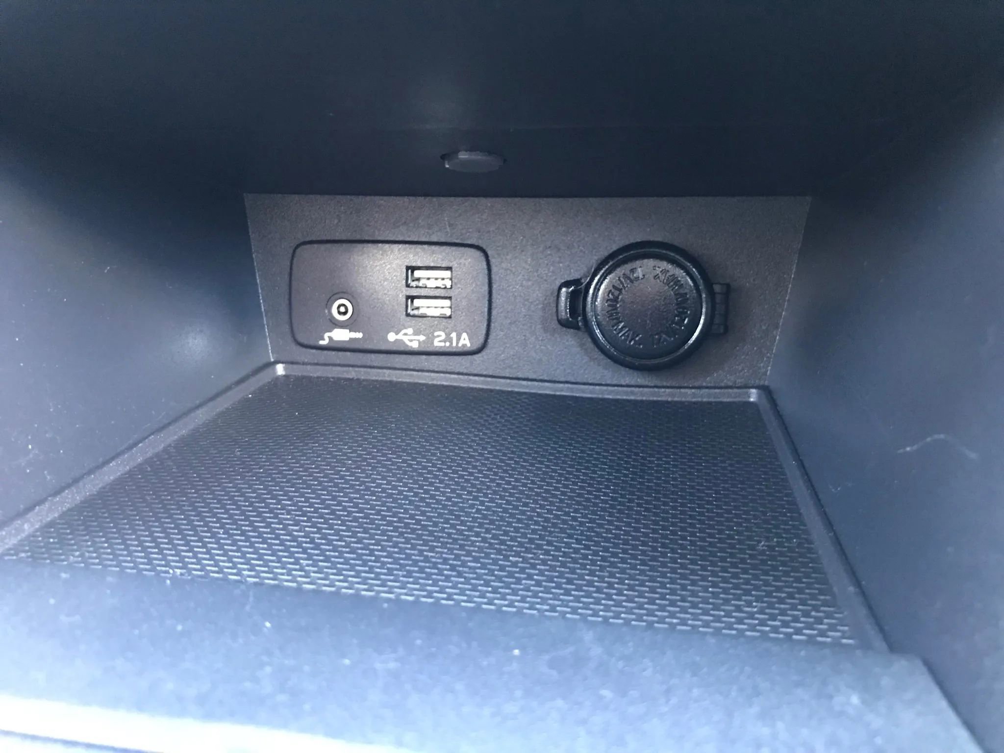 Used 2020 Subaru Impreza 2.0i Premium image 24