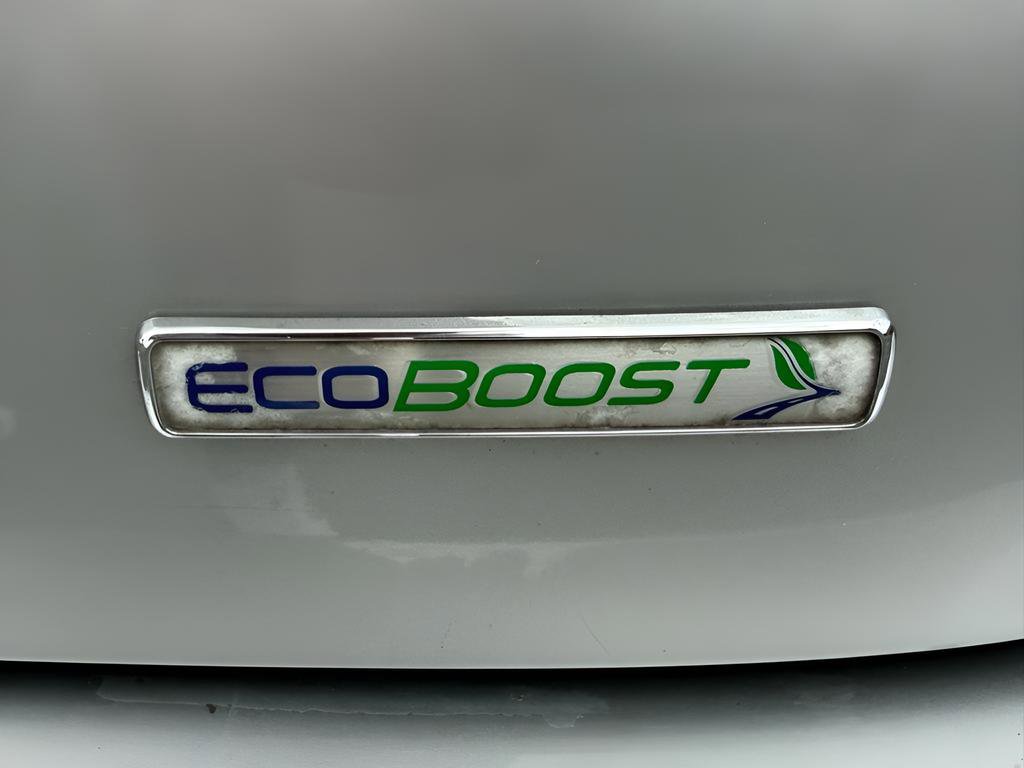 Used 2015 Ford Edge SE image 39