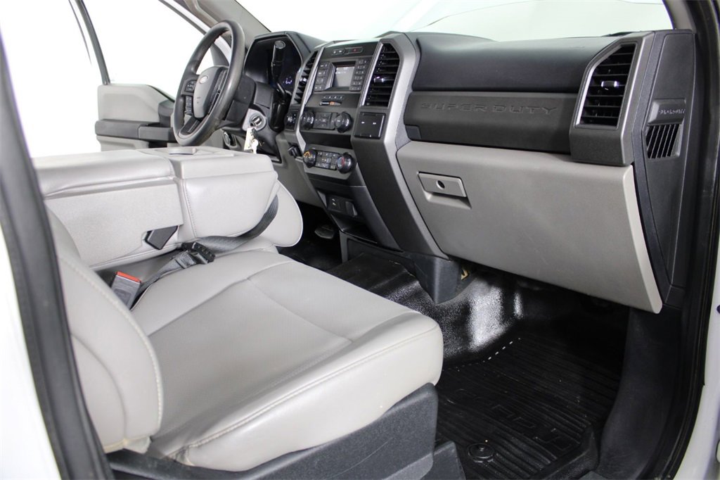 Used 2021 Ford F350 XL w/ Power Equipment Group image 31