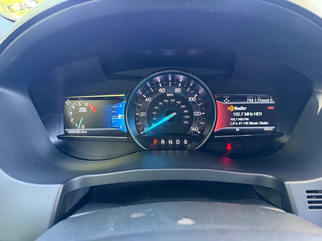 Used 2017 Ford Explorer Limited FWD image 10