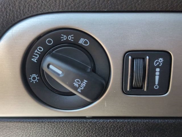 Used 2020 Dodge Durango SXT RWD image 17