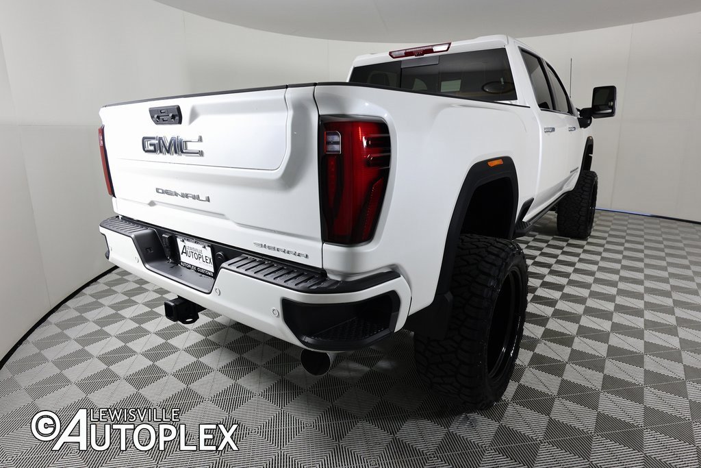 Used 2025 GMC Sierra 2500 Denali Ultimate image 5