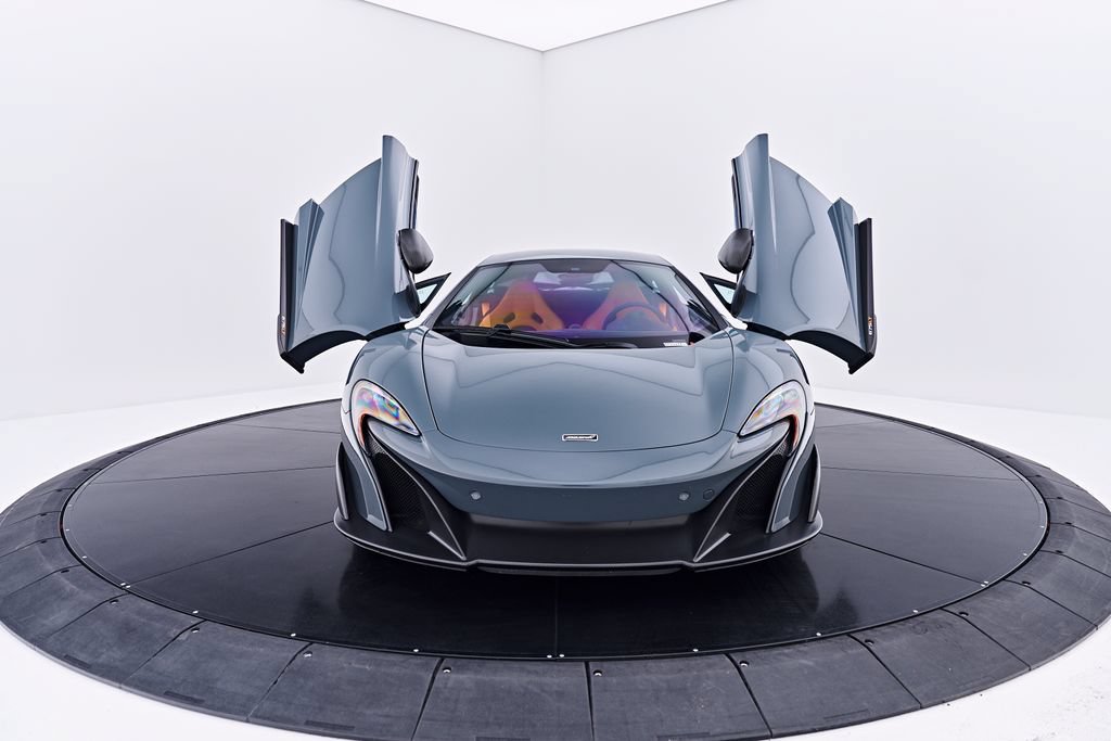 Used 2016 McLaren 675LT Coupe RWD image 27