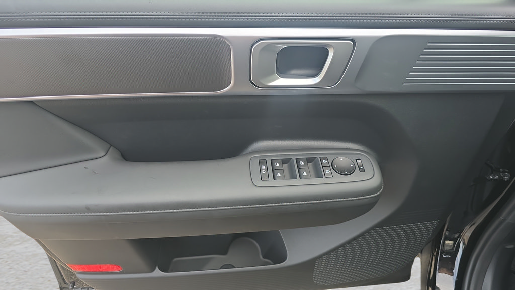 New 2026 Hyundai Santa Fe SEL AWD/4WD image 16