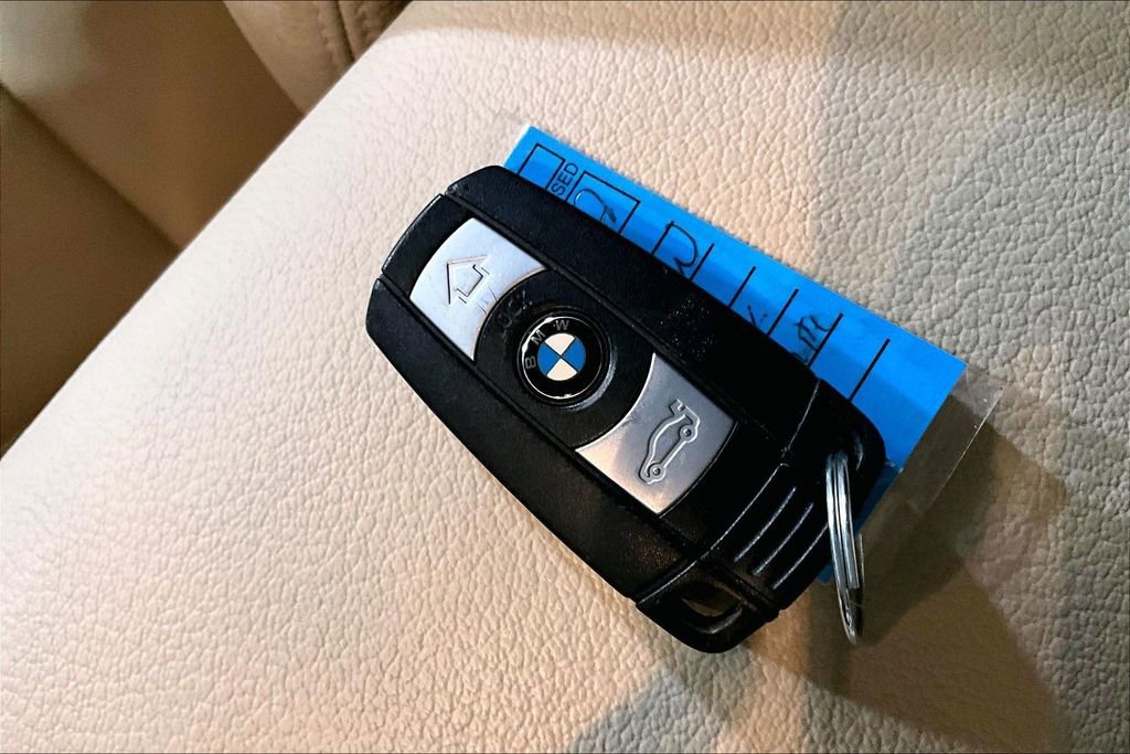 Used 2016 BMW Z4 sDrive28i RWD image 24