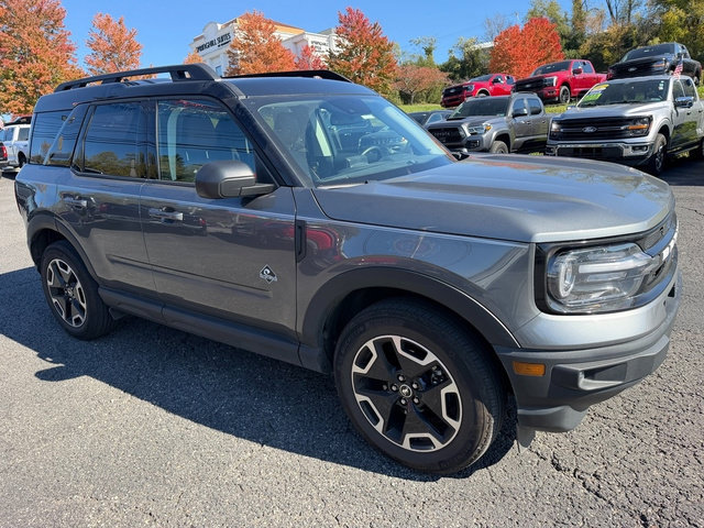 Used 2024 Ford Bronco Sport Outer Banks w/ Tech Package AWD/4WD image 8