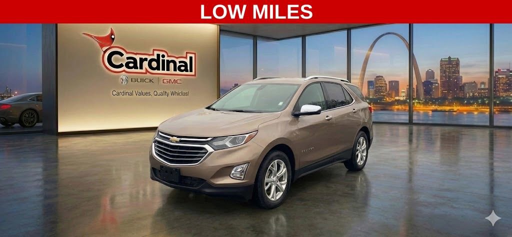Used 2018 Chevrolet Equinox LT w/ Sun & Infotainment Package image 2