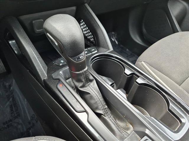 Used 2023 Chevrolet TrailBlazer LT AWD/4WD image 12