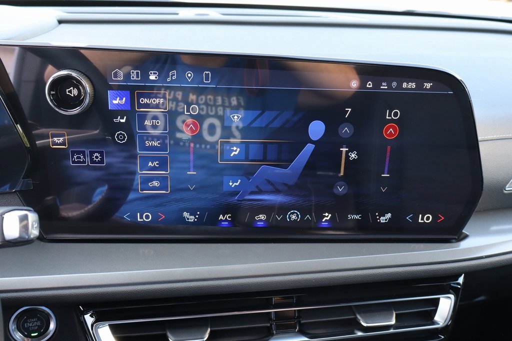 New 2026 Chevrolet Traverse LT w/ LPO, Floor Liner Package image 16