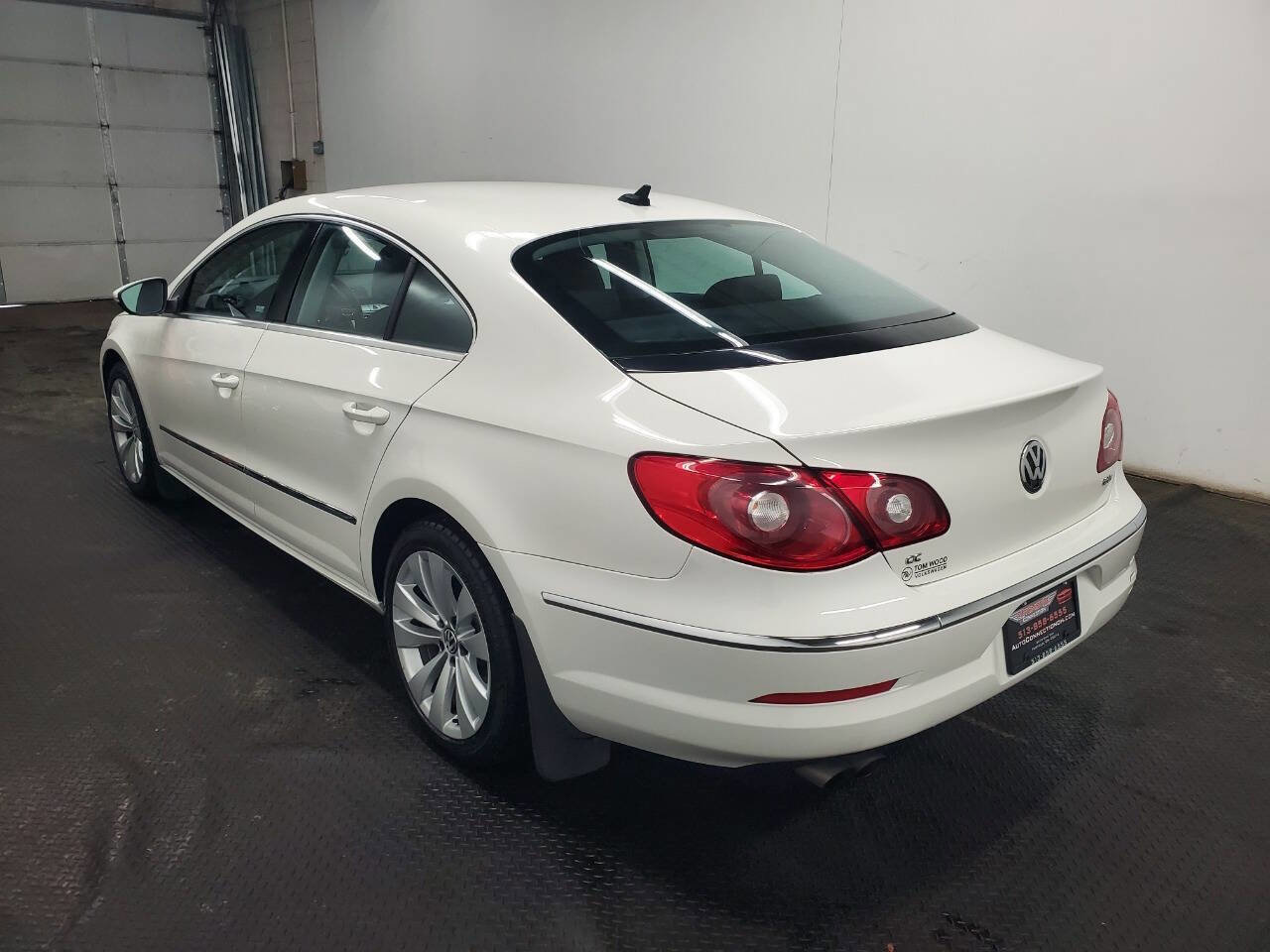 Used 2011 Volkswagen CC Sport image 5