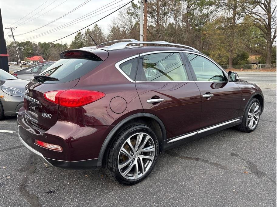 Used 2017 INFINITI QX50 Sport Utility 4D w/ Technology Package image 6