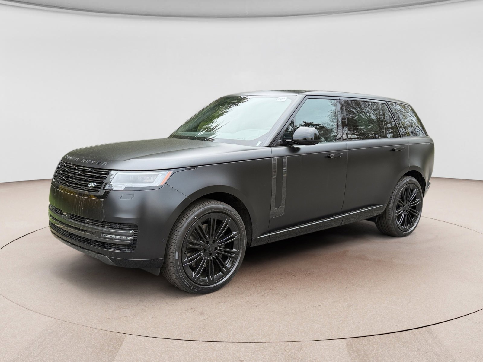 New 2026 Land Rover Range Rover Long Wheelbase SE