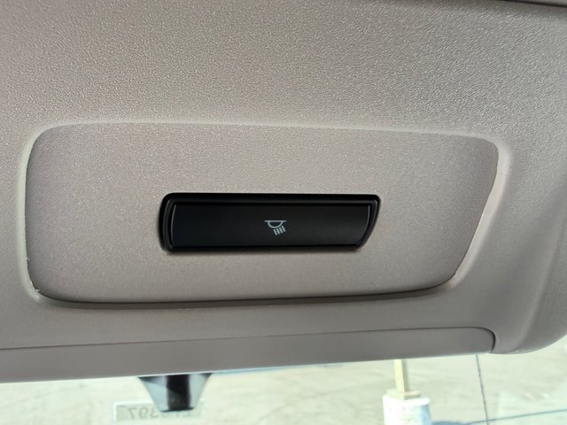 New 2027 Ford Transit 250 148 Medium Roof w/ Load Area Protection Package RWD image 12