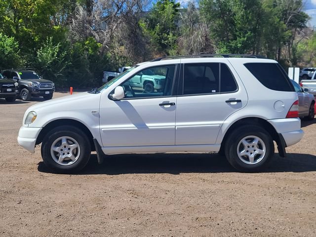 Used 2000 Mercedes-Benz ML 320 4MATIC image 2