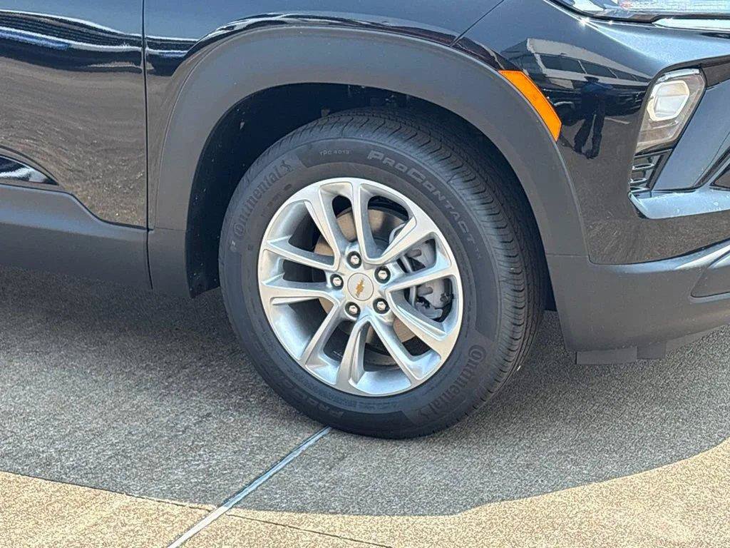 New 2026 Chevrolet TrailBlazer LS w/ LS Convenience Package FWD image 7