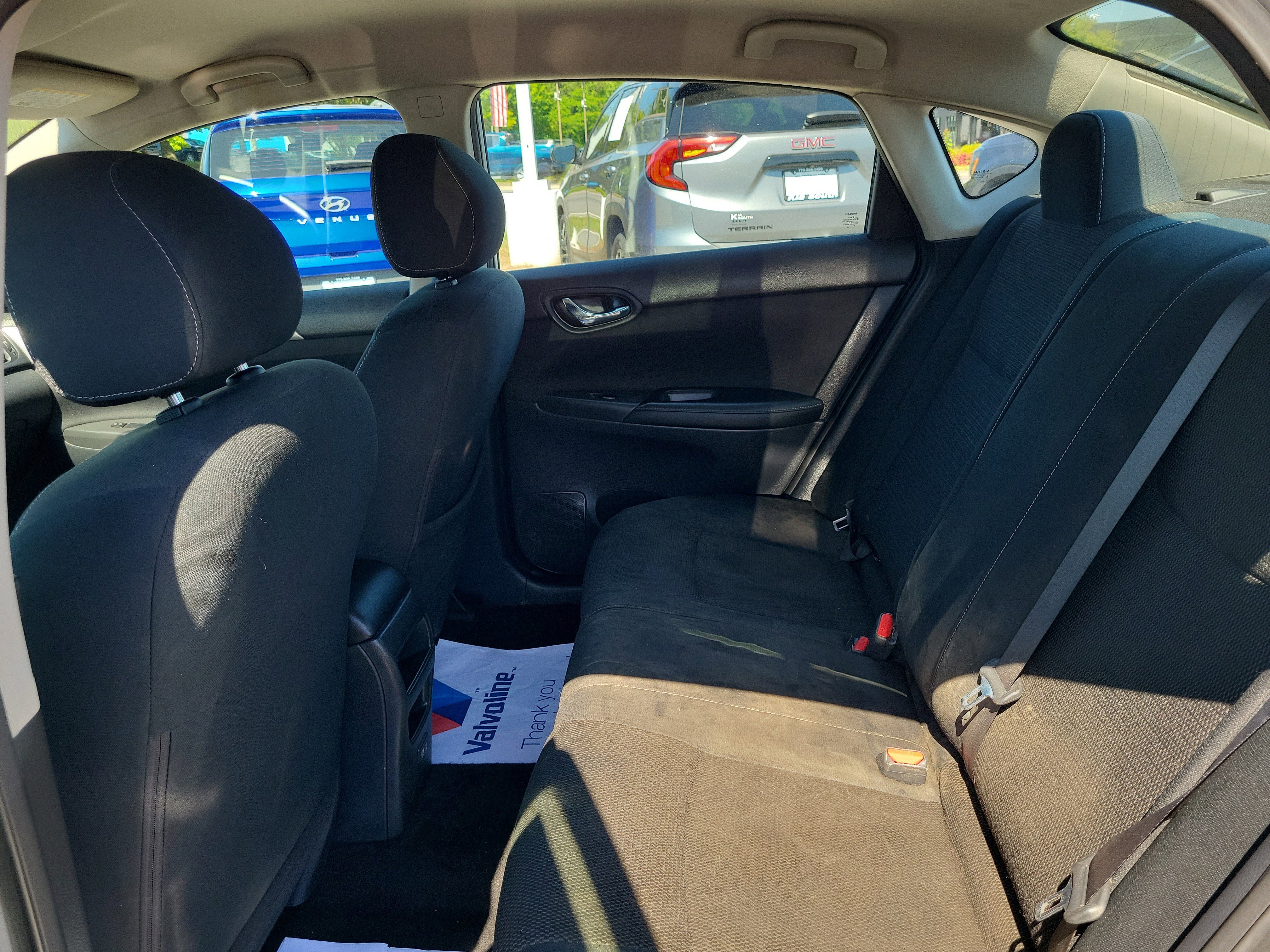 Used 2019 Nissan Sentra S FWD image 11