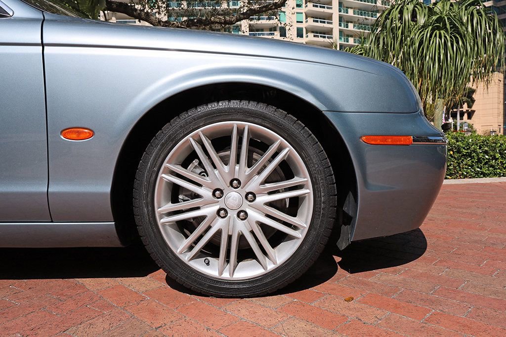 Used 2006 Jaguar S-TYPE 3.0 image 25