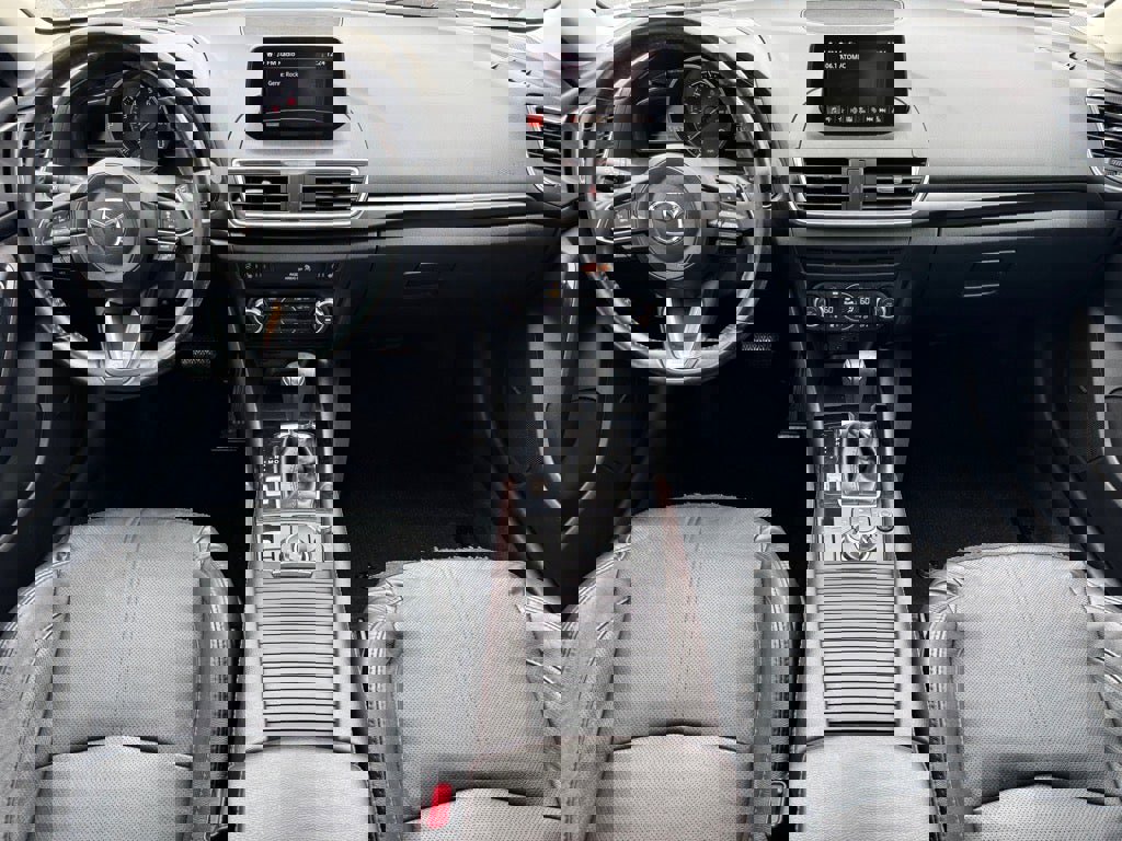 Used 2018 MAZDA MAZDA3 Grand Touring w/ Premium Equipment Package image 12