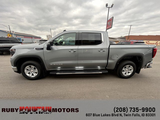 Used 2025 GMC Sierra 1500 SLE image 4