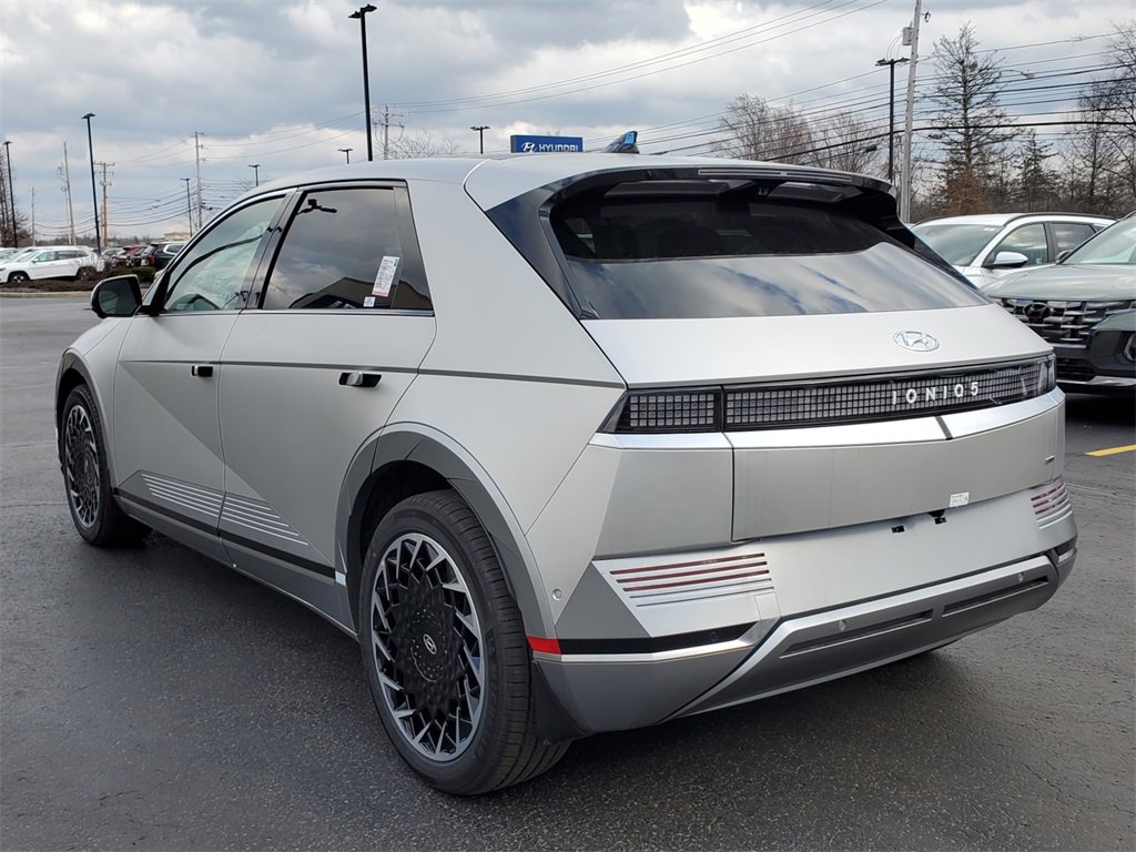 New 2024 Hyundai Ioniq 5 Limited image 6