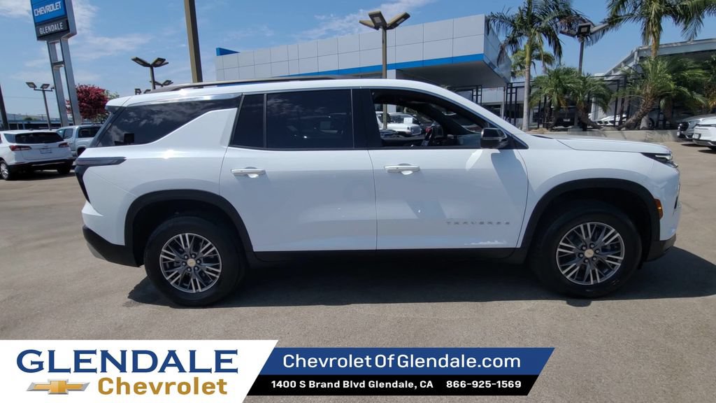 Certified 2024 Chevrolet Traverse LT AWD/4WD image 9