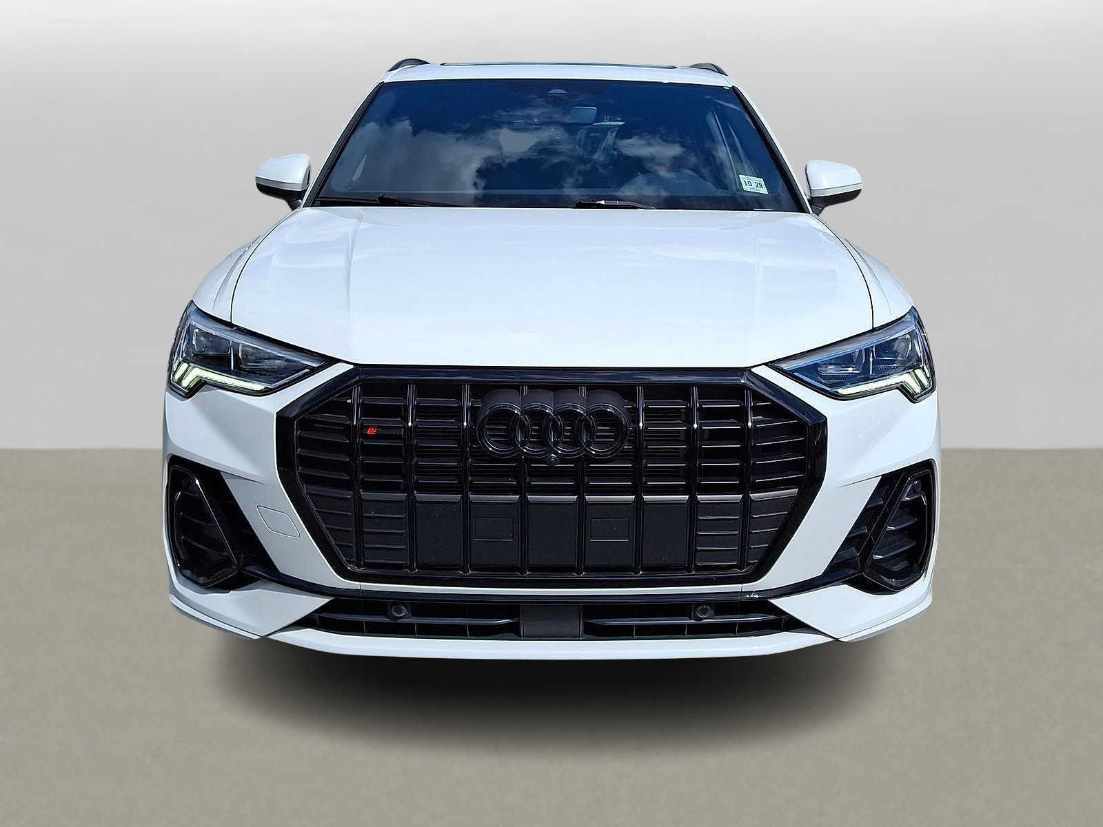Used 2024 Audi Q3 2.0T Premium Plus w/ Premium Plus Package AWD/4WD image 35