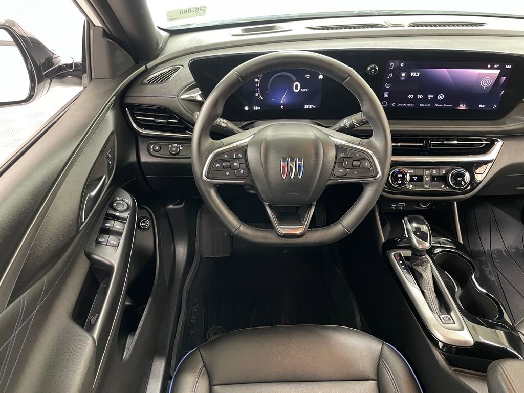Certified 2024 Buick Envista Sport Touring w/ Convenience I Package FWD image 19