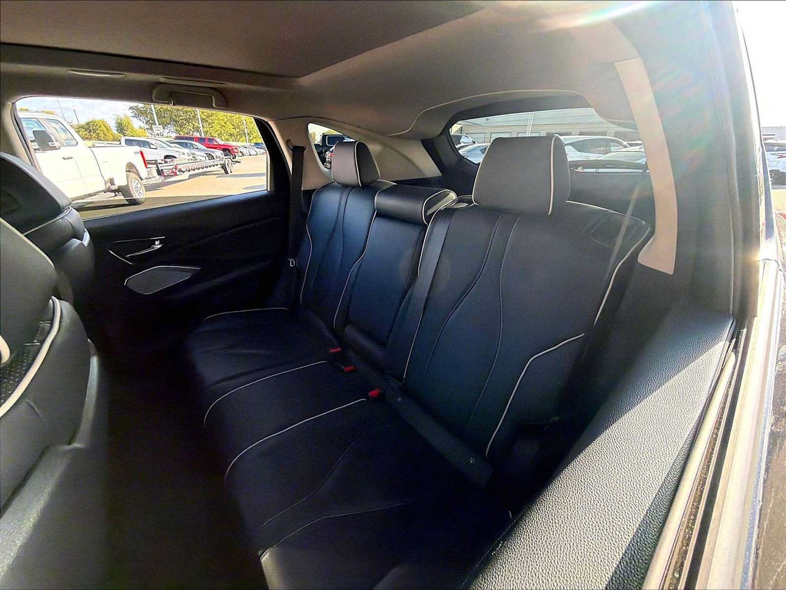 Used 2019 Acura RDX w/ Advance Package AWD/4WD image 29