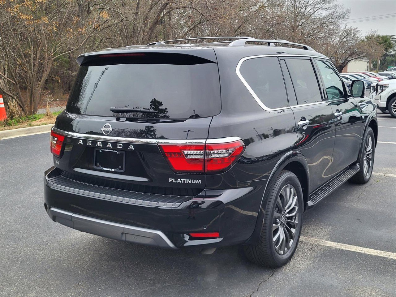 Used 2022 Nissan Armada Platinum w/ Captain's Chairs Package image 2