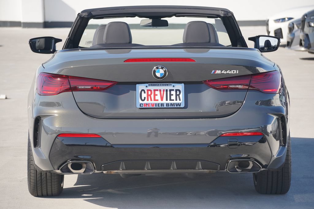 Used 2026 BMW M440i Convertible w/ Premium Package RWD image 8