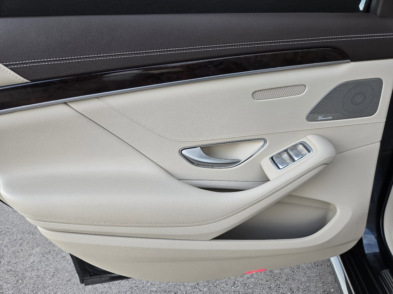 Used 2020 Mercedes-Benz S 450 Sedan image 48