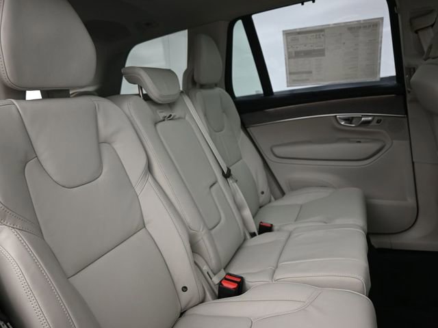 New 2026 Volvo XC90 B6 Ultra w/ Protection Package image 34