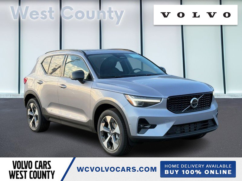 New 2026 Volvo XC40 B5 Plus w/ Protection Package Premier