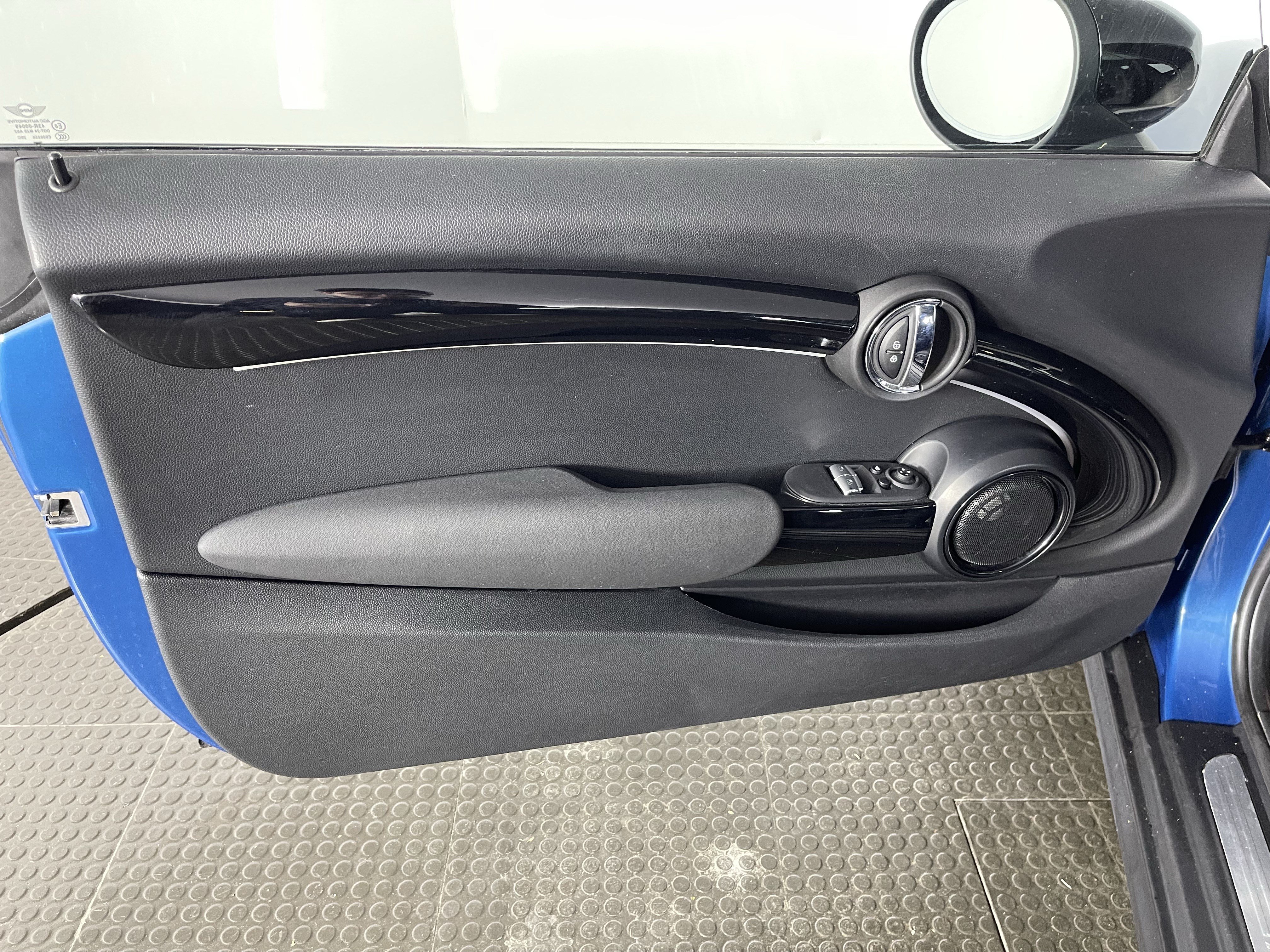 Used 2024 MINI Cooper S FWD image 10
