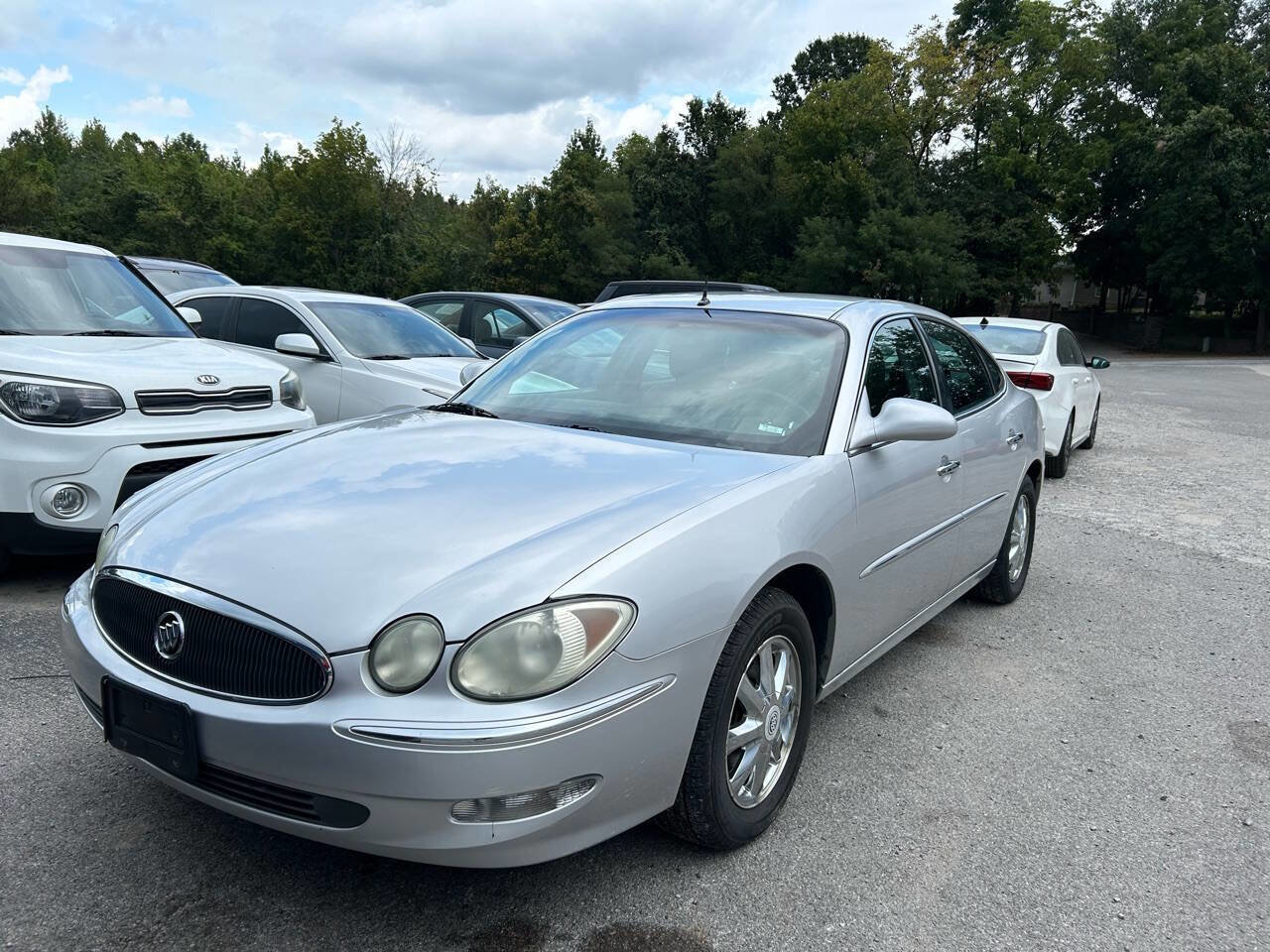 Used 2005 Buick LaCrosse CXL w/ Gold Convenience Package image 2