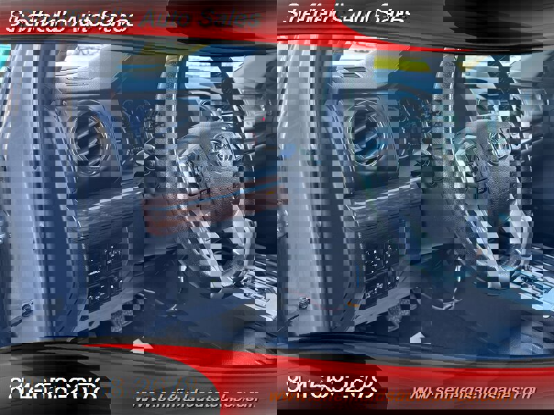 Used 2015 Toyota Tundra Limited w/ Limited Premium Package image 28