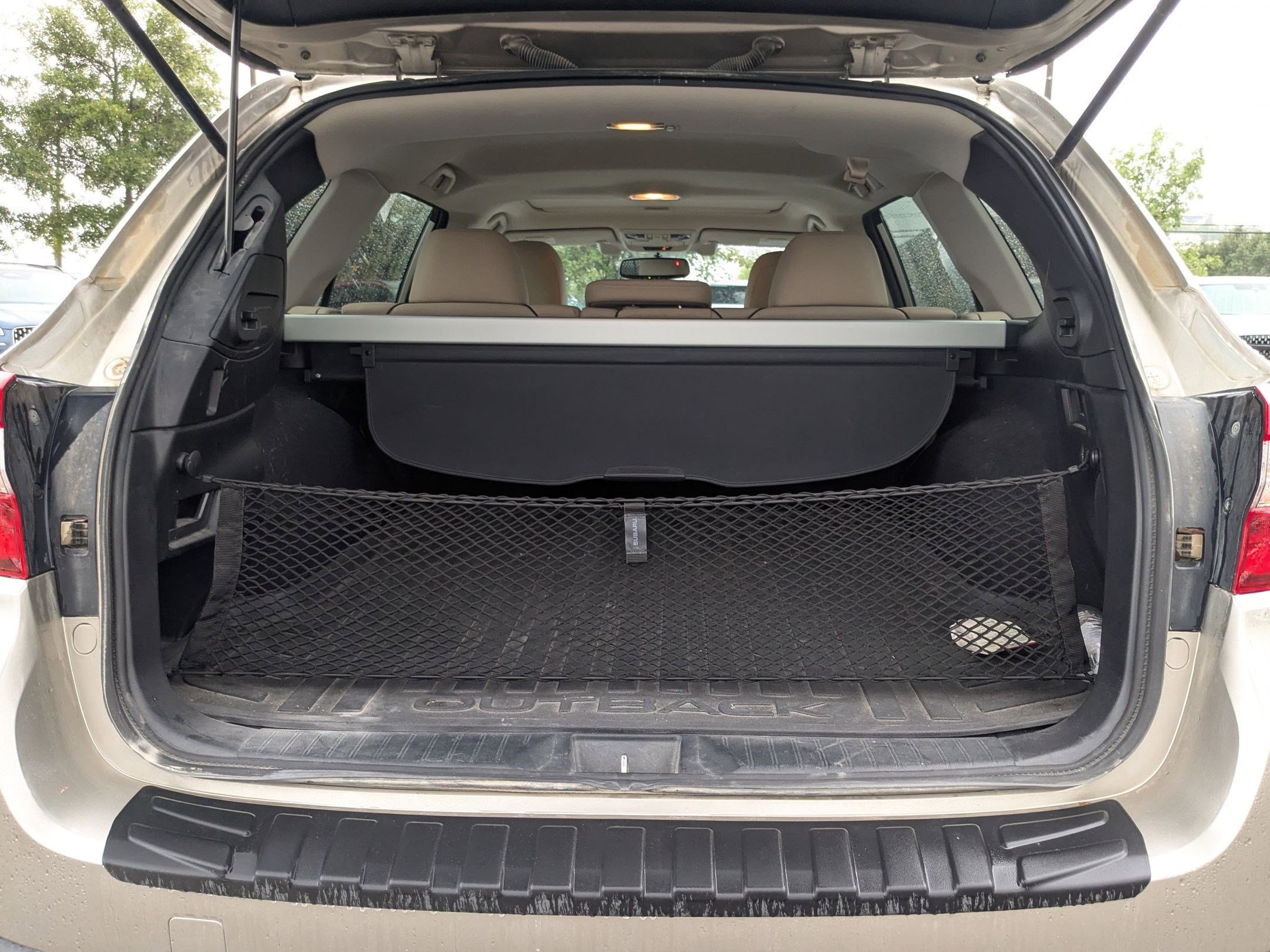 Used 2016 Subaru Outback 3.6R Limited image 17