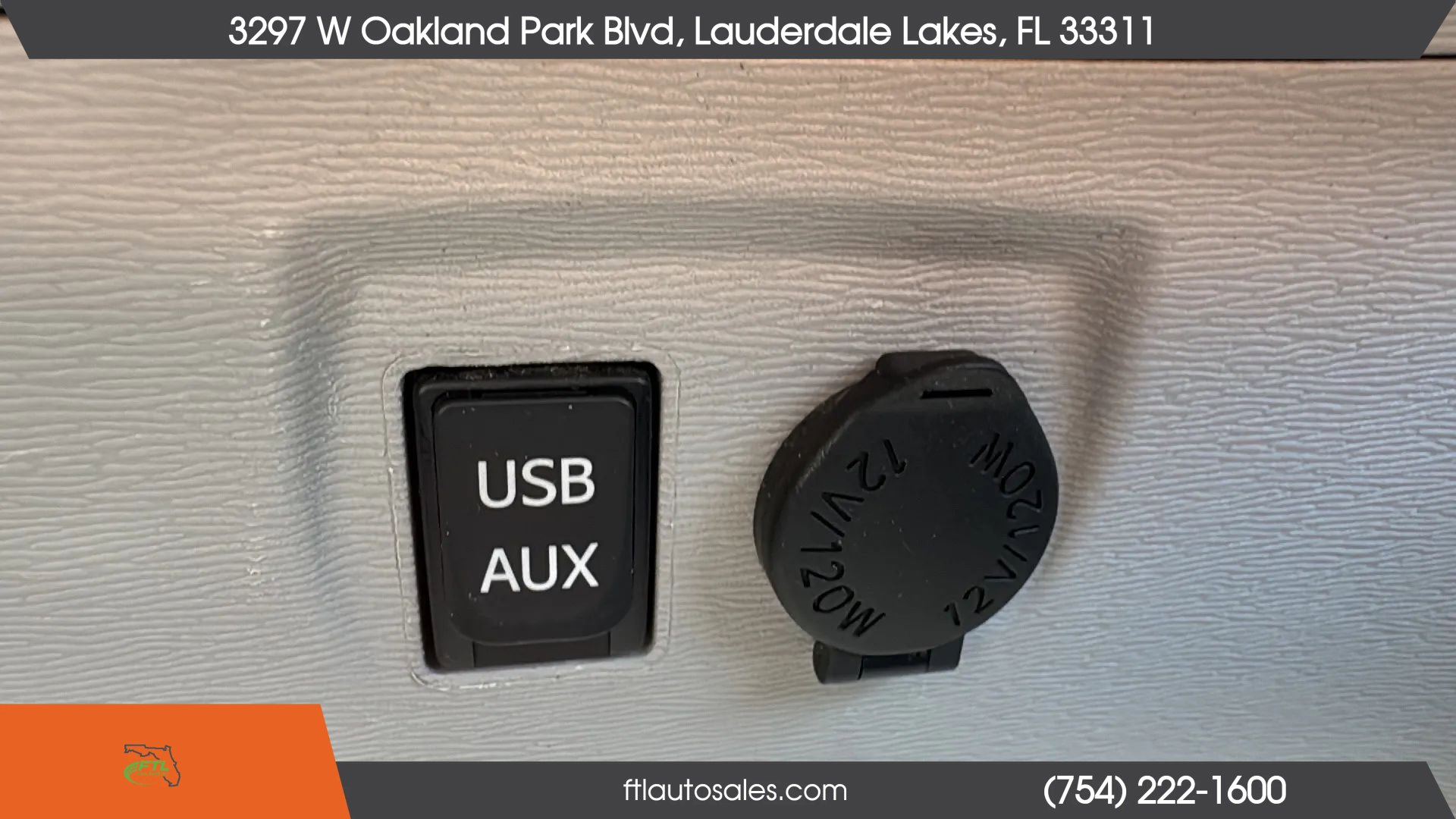 Used 2014 Toyota Sienna Limited w/ Limited Premium Package image 76