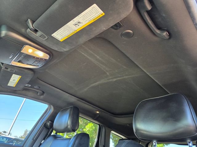 Used 2018 Jeep Grand Cherokee Overland AWD/4WD image 10