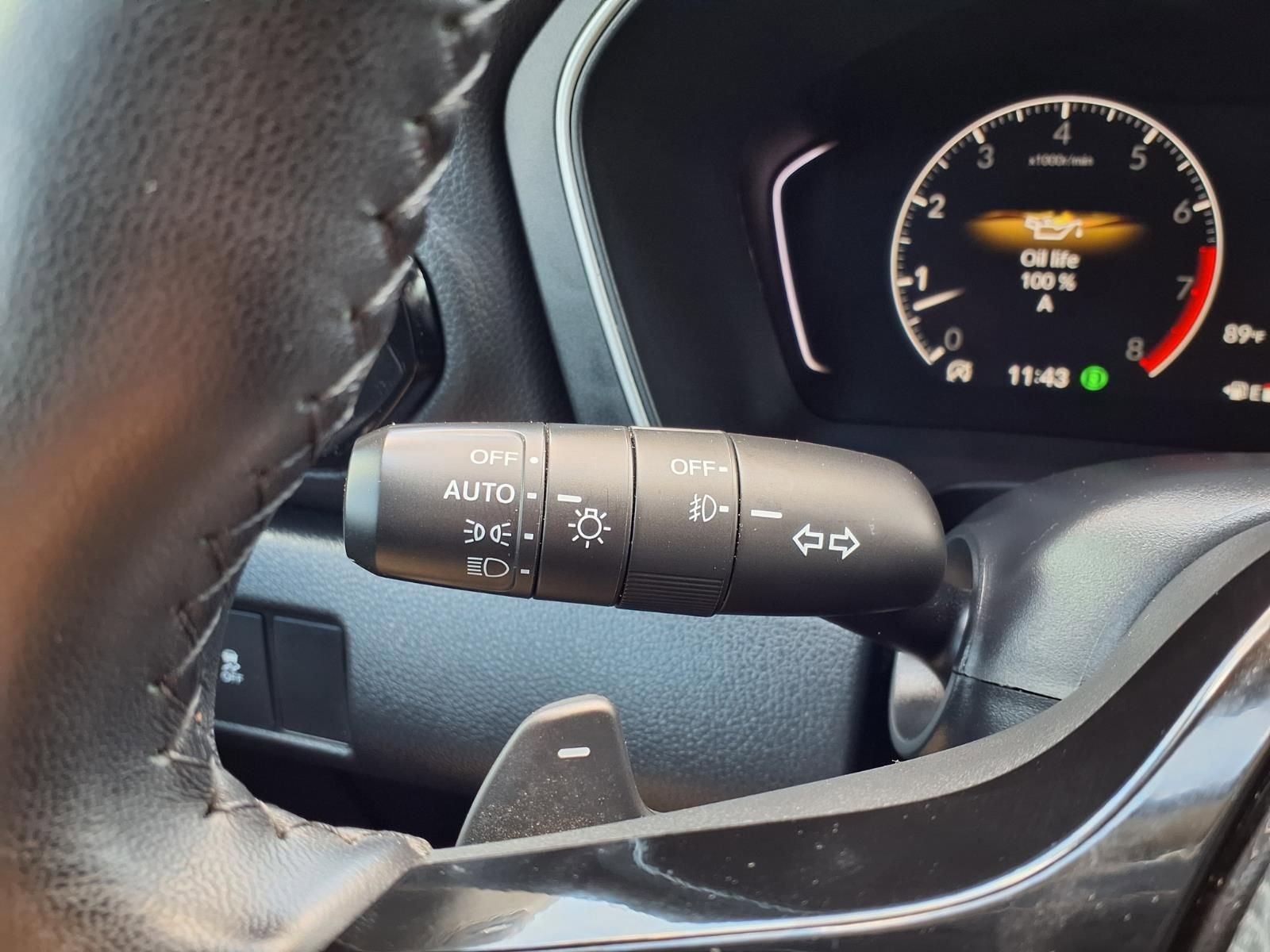 Used 2025 Honda Pilot Touring image 18