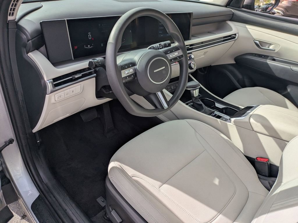 Used 2025 Hyundai Tucson SEL image 17