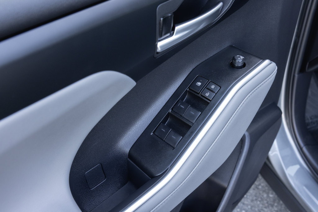 Certified 2026 Toyota Highlander XLE AWD/4WD image 9