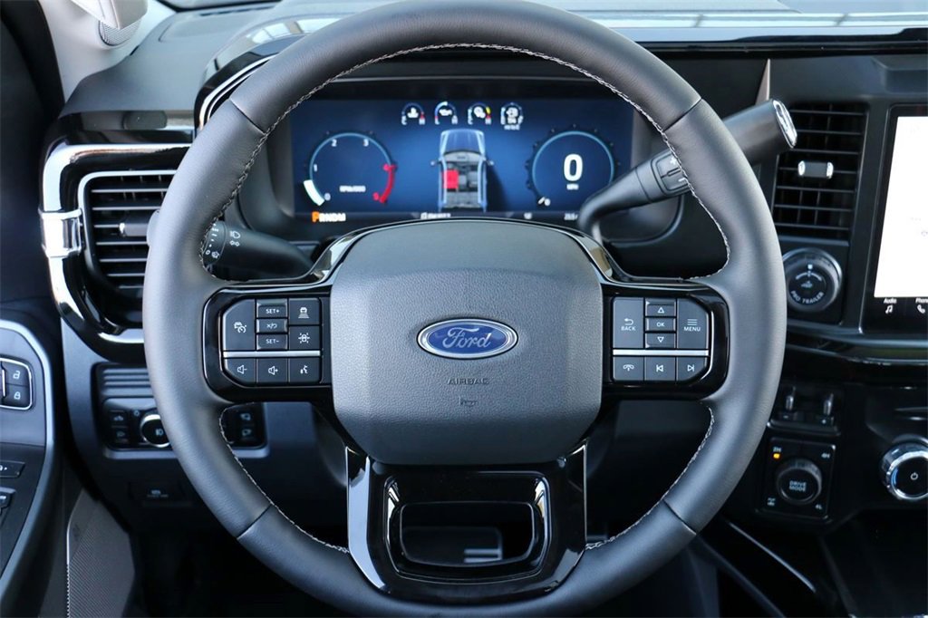 New 2026 Ford F250 Lariat w/ Black Appearance Package image 27