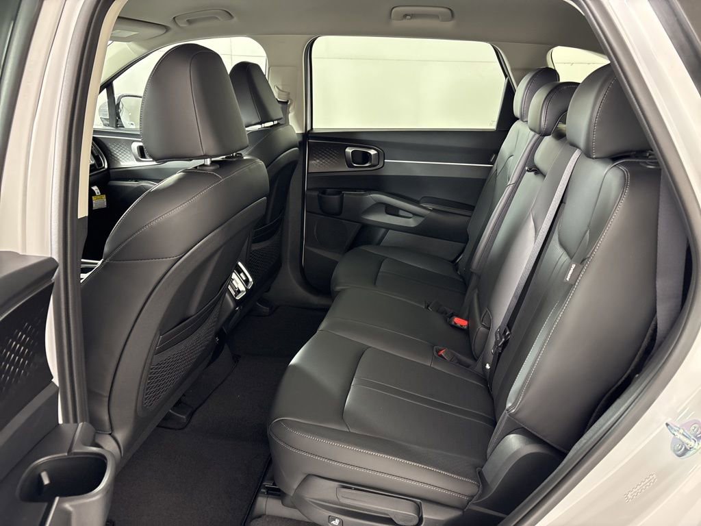 New 2026 Kia Sorento S FWD image 19