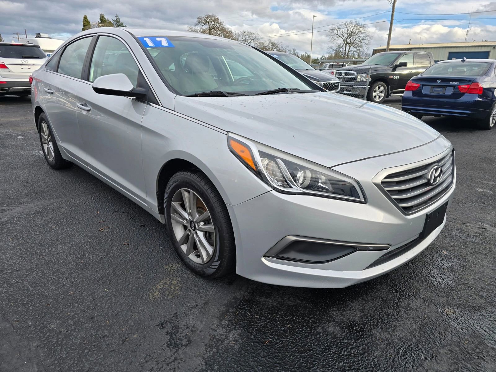 Used 2017 Hyundai Sonata SE FWD image 7