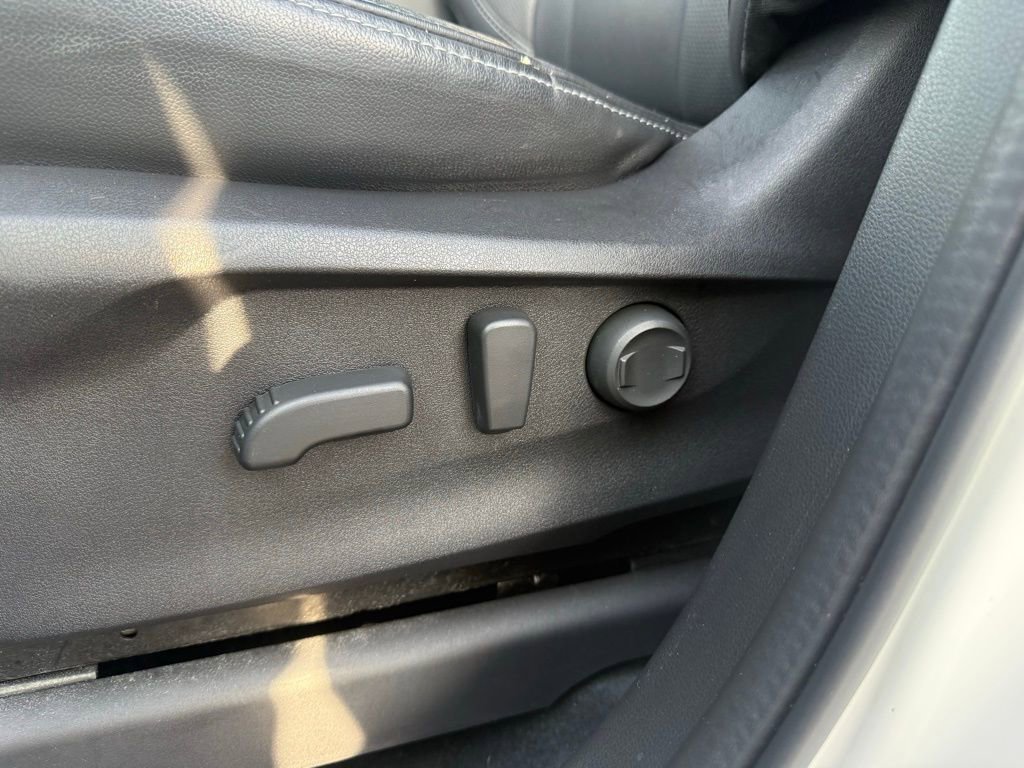 Used 2020 Subaru Ascent Limited w/ Popular Package #2A image 13