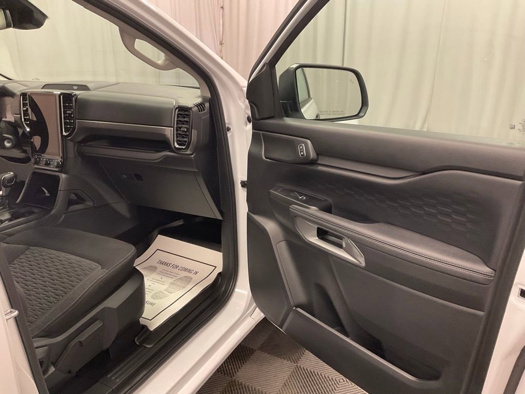 Used 2025 Ford Ranger XLT w/ FX4 Off-Road Package image 24