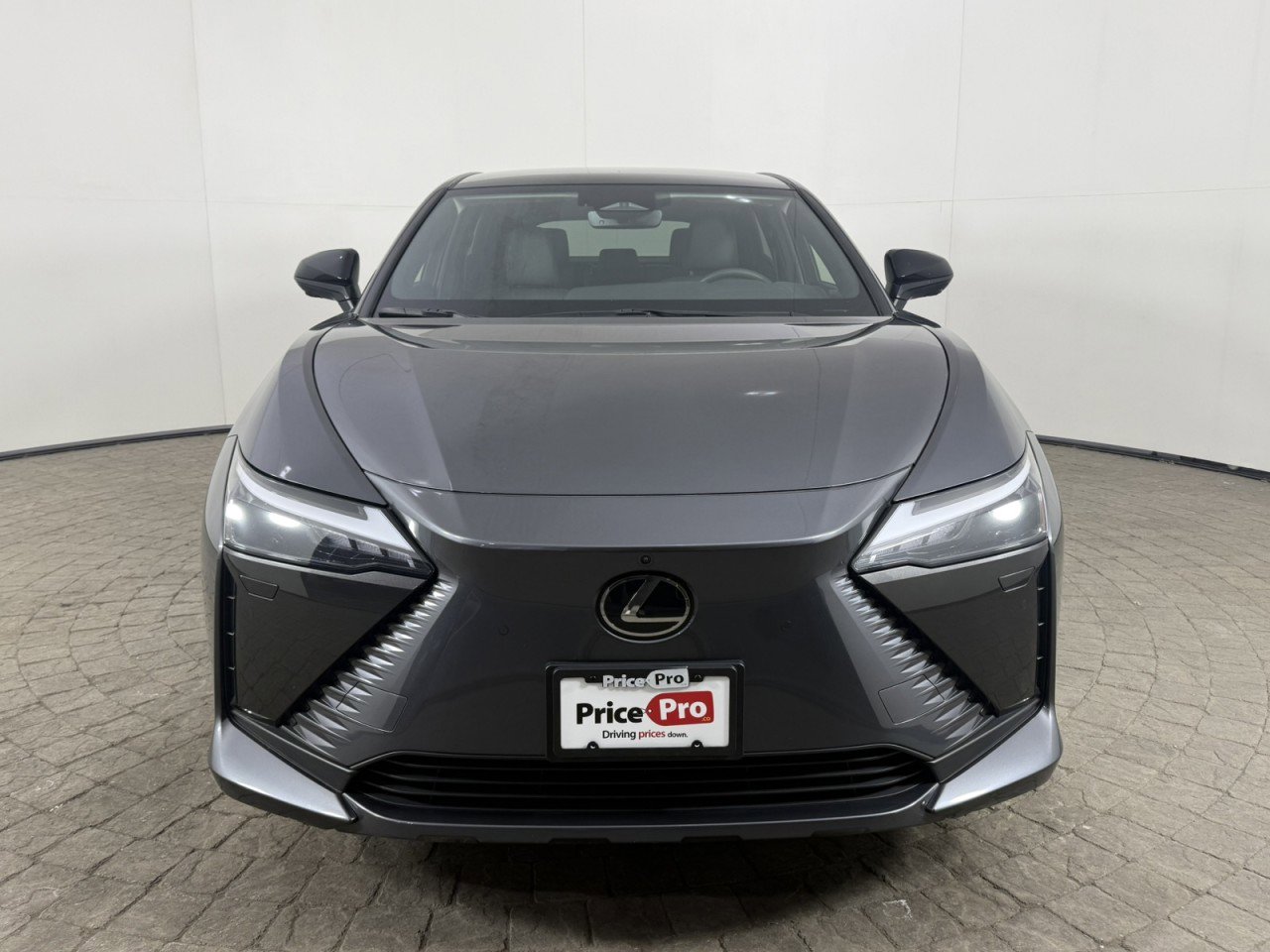 Used 2024 Lexus RZ 300e Premium w/ Accessory Package (Z1) image 2