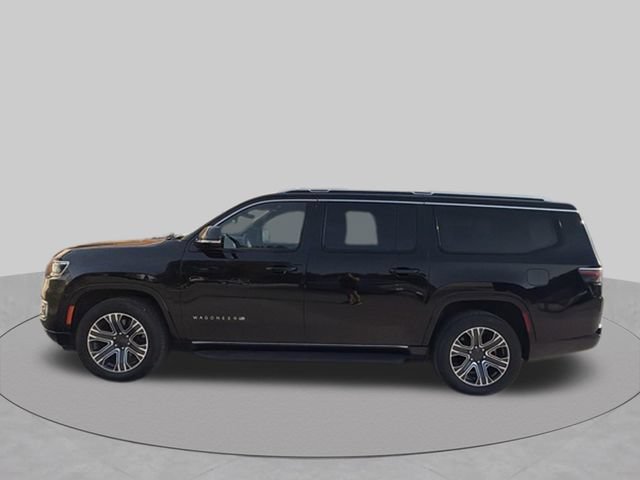 Used 2024 Jeep Wagoneer L Series II w/ Flexible Seating Group AWD/4WD image 6